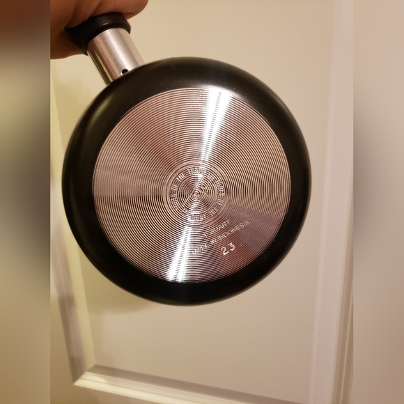 Tools of the Trade Basics 1qt Saucepan - Picture 4 of 6